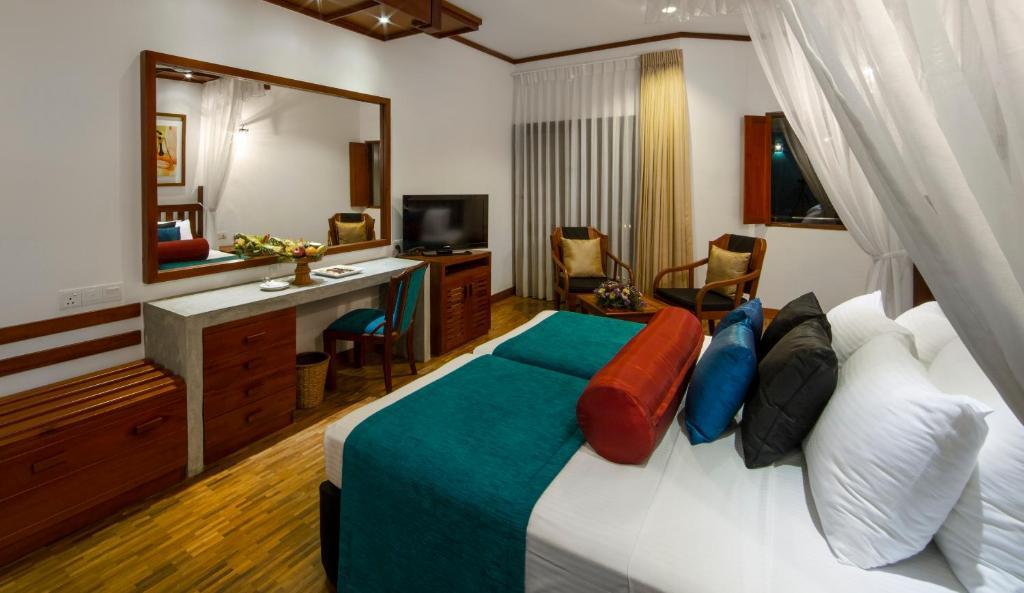 Tangerine Beach Hotel Kalutara Room photo